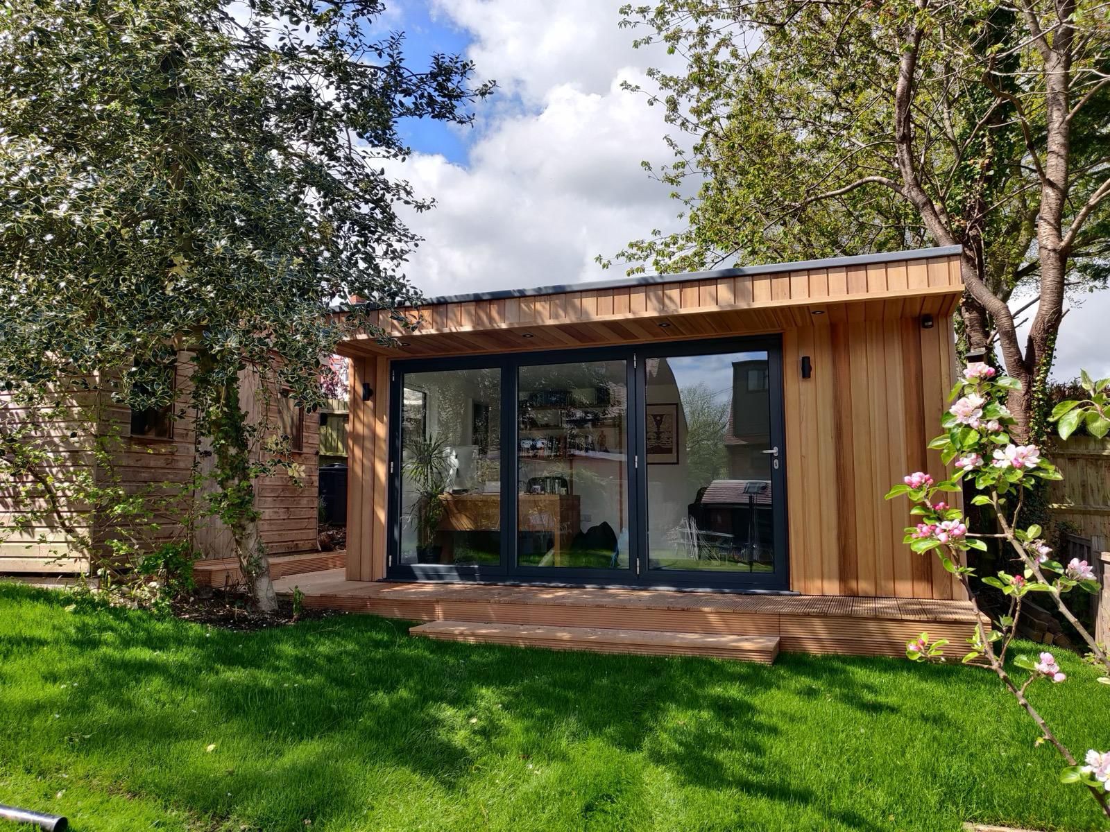 Perowne garden office - Bonell Property Renovation Portfolio Case Study